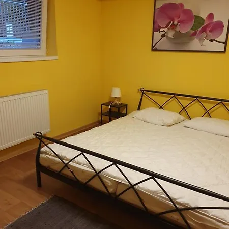 Anno Domini Apartment